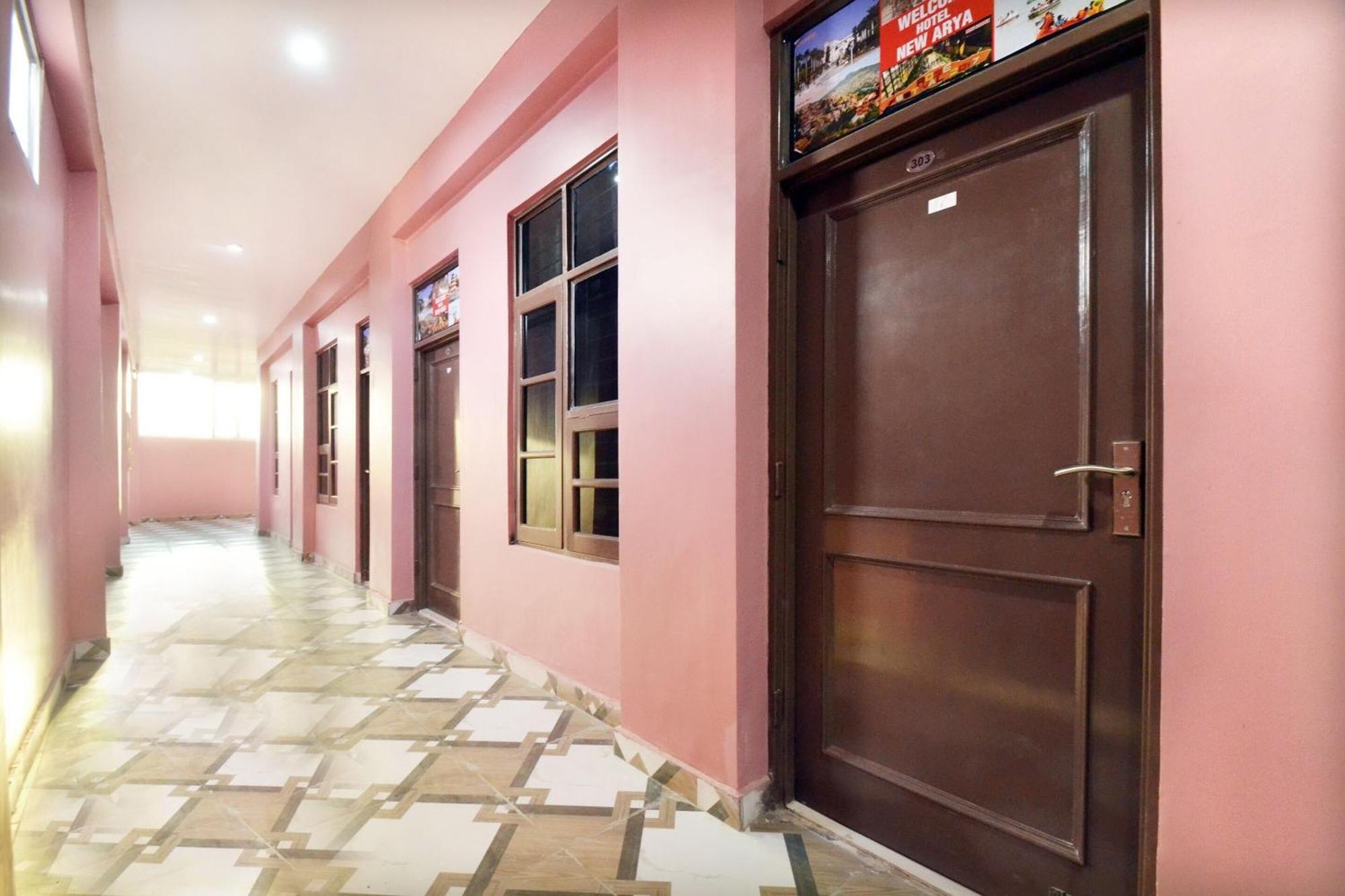 Hotel O Galaxy Chandīgarh Exterior foto