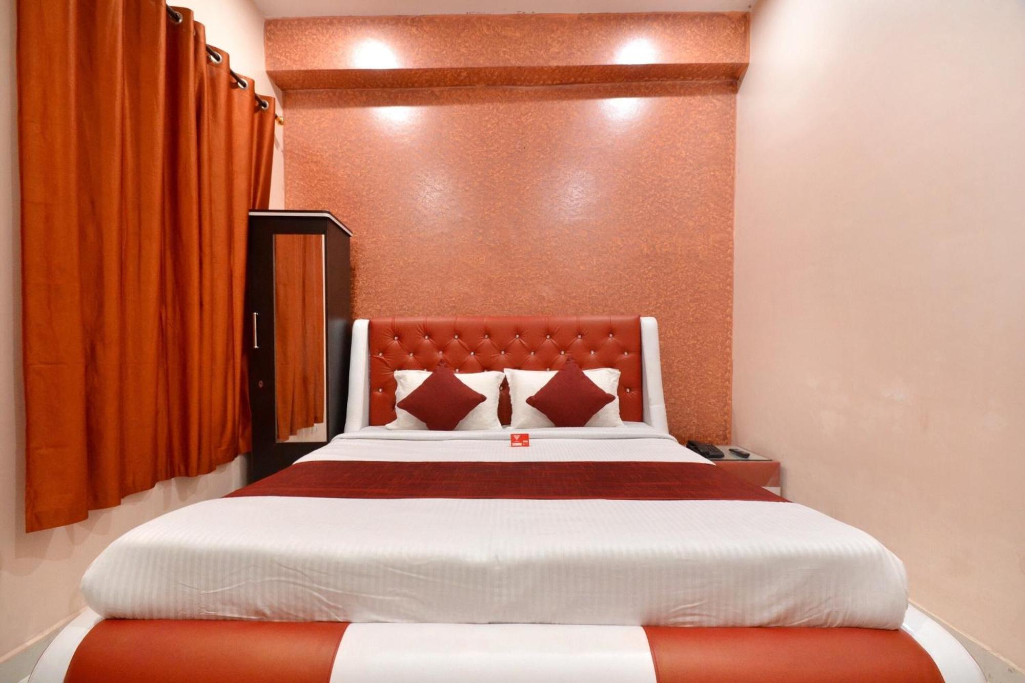 Hotel O Galaxy Chandīgarh Exterior foto