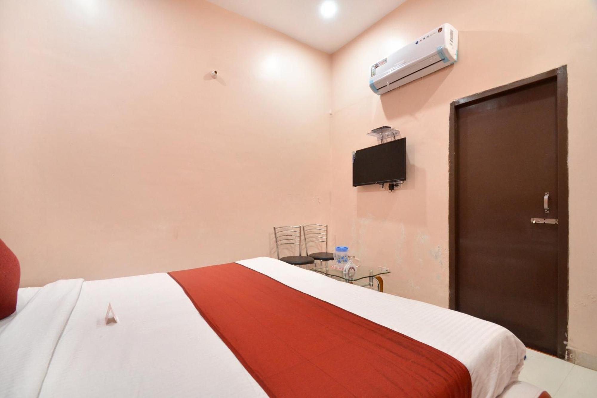 Hotel O Galaxy Chandīgarh Exterior foto