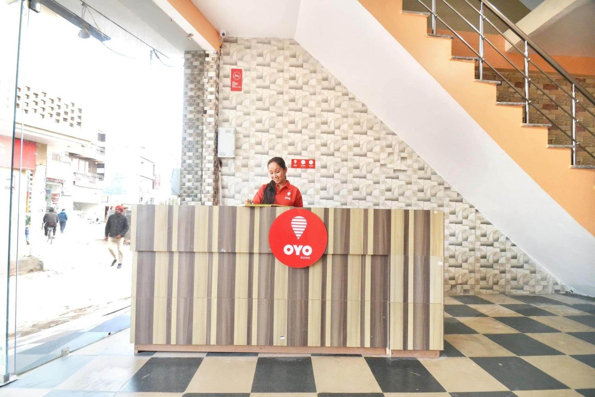 Hotel O Galaxy Chandīgarh Exterior foto